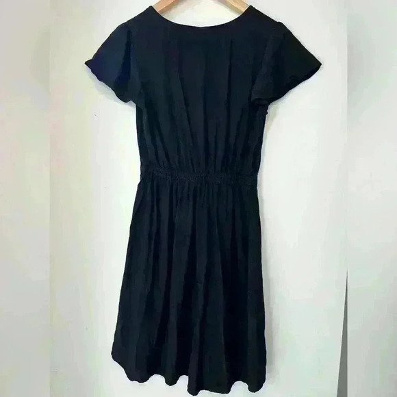 Old Navy Womens Black V-Neck Summer Fit and Flare Dress XS Petite Casual - Picture 9 of 9